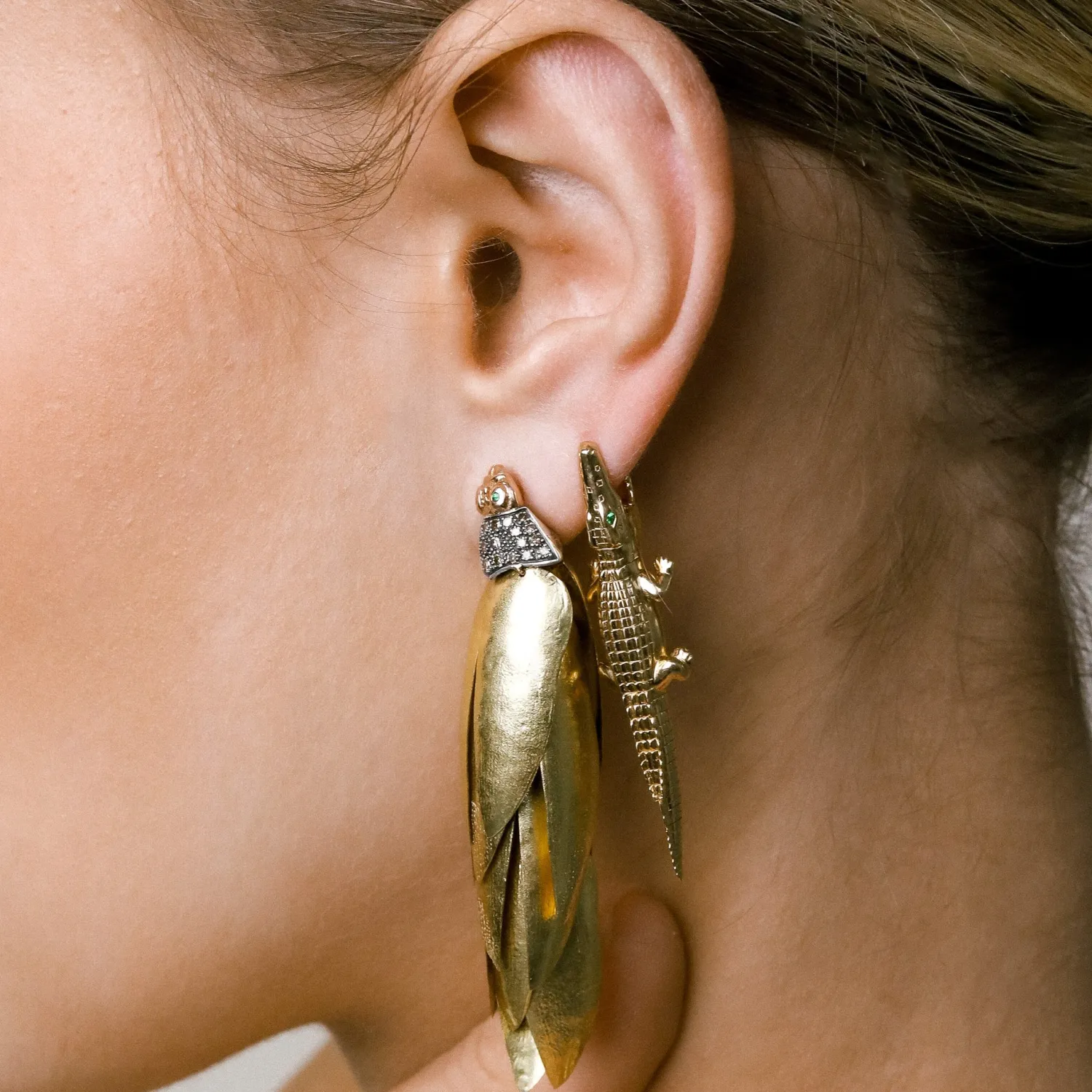 Bibi van der Velden Alligator Yellow Gold Bite Earring Fashion